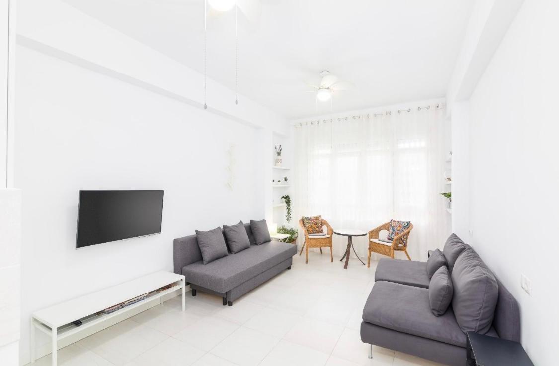 Suite Homes Santa Lucia Malaga Luaran gambar